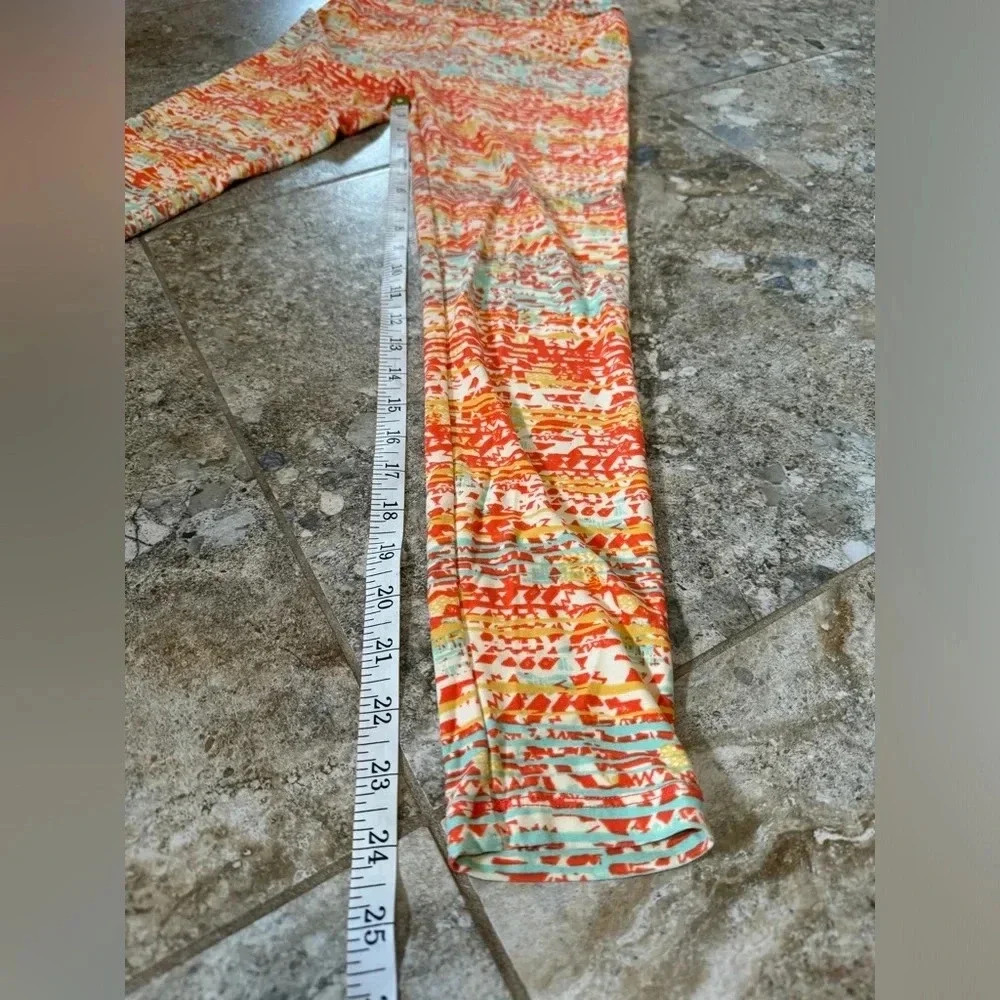lularoe 122 psychedelic leggings - Picture 2 of 4
